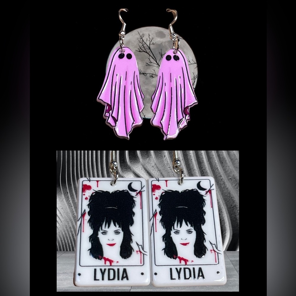 New 2 pair of Lydia ghost beetlejuice Halloween movie earrings